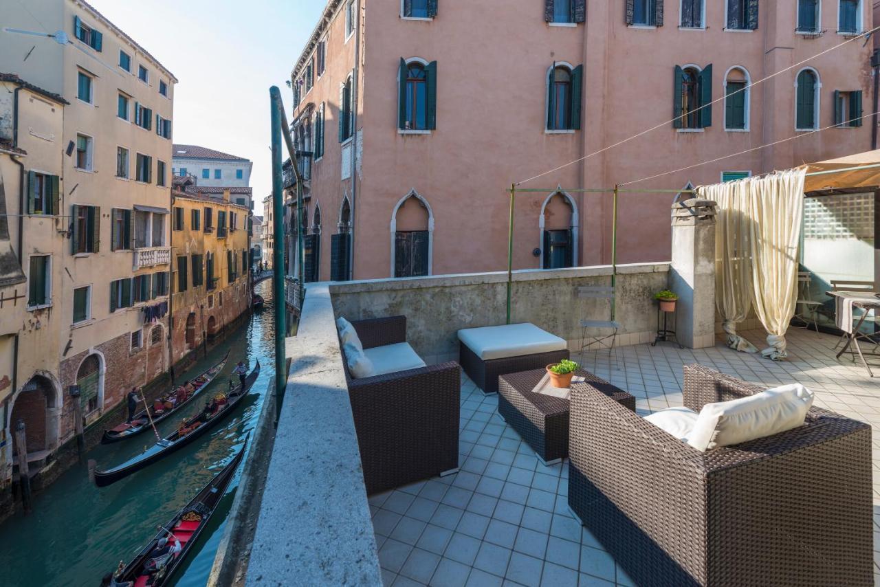 Tre Sestieri Terrace Canal View Venice Exterior photo